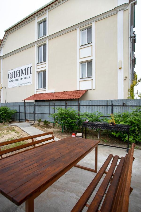 Olimp Hotel Zaliznyy Port Exterior photo